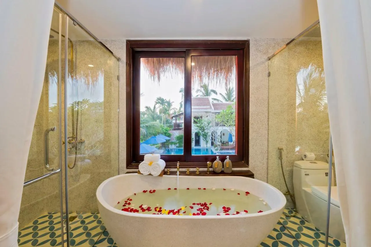 ****  Zest Resort & Spa Хойан Вьетнам