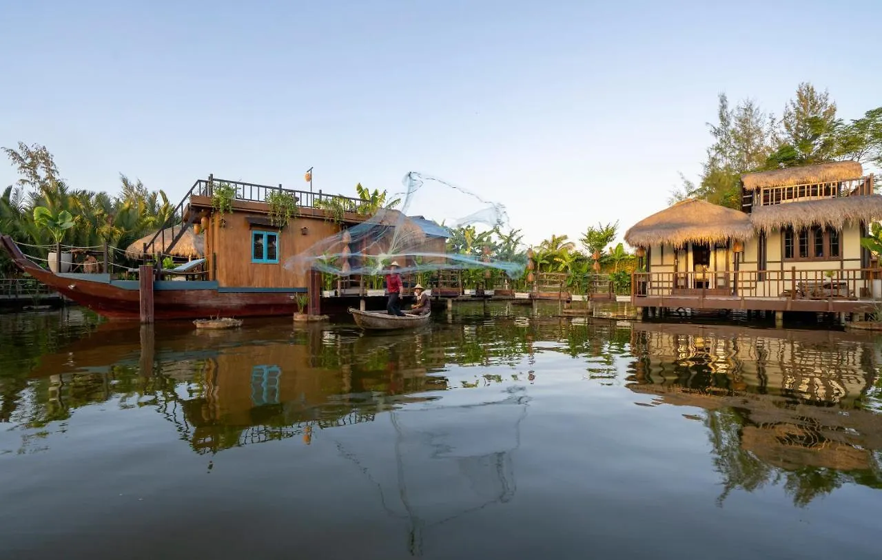 Zest Resort & Spa Хойан
