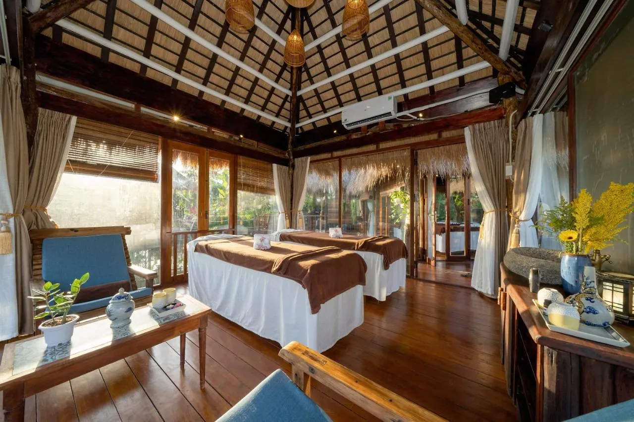 ****  Zest Resort & Spa Хойан Вьетнам