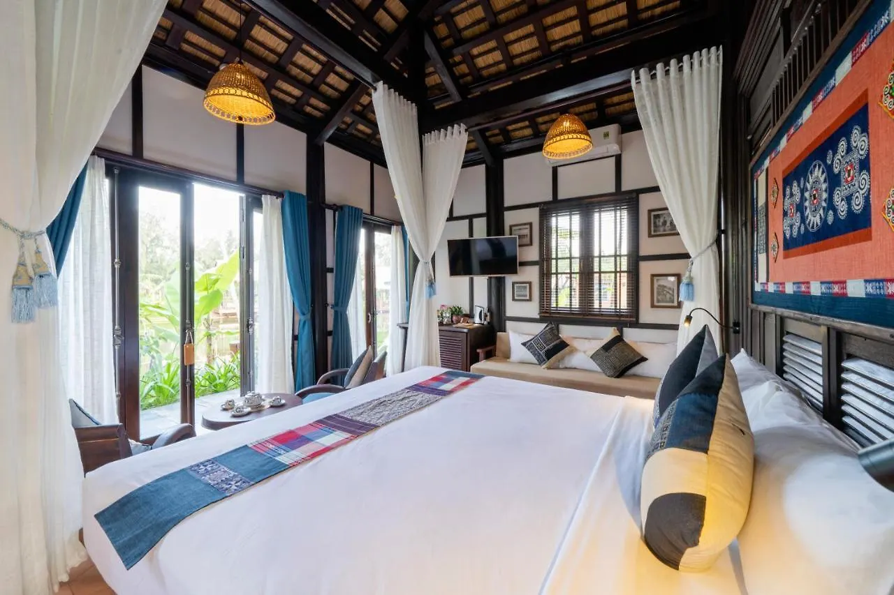 Zest Resort & Spa Хойан
